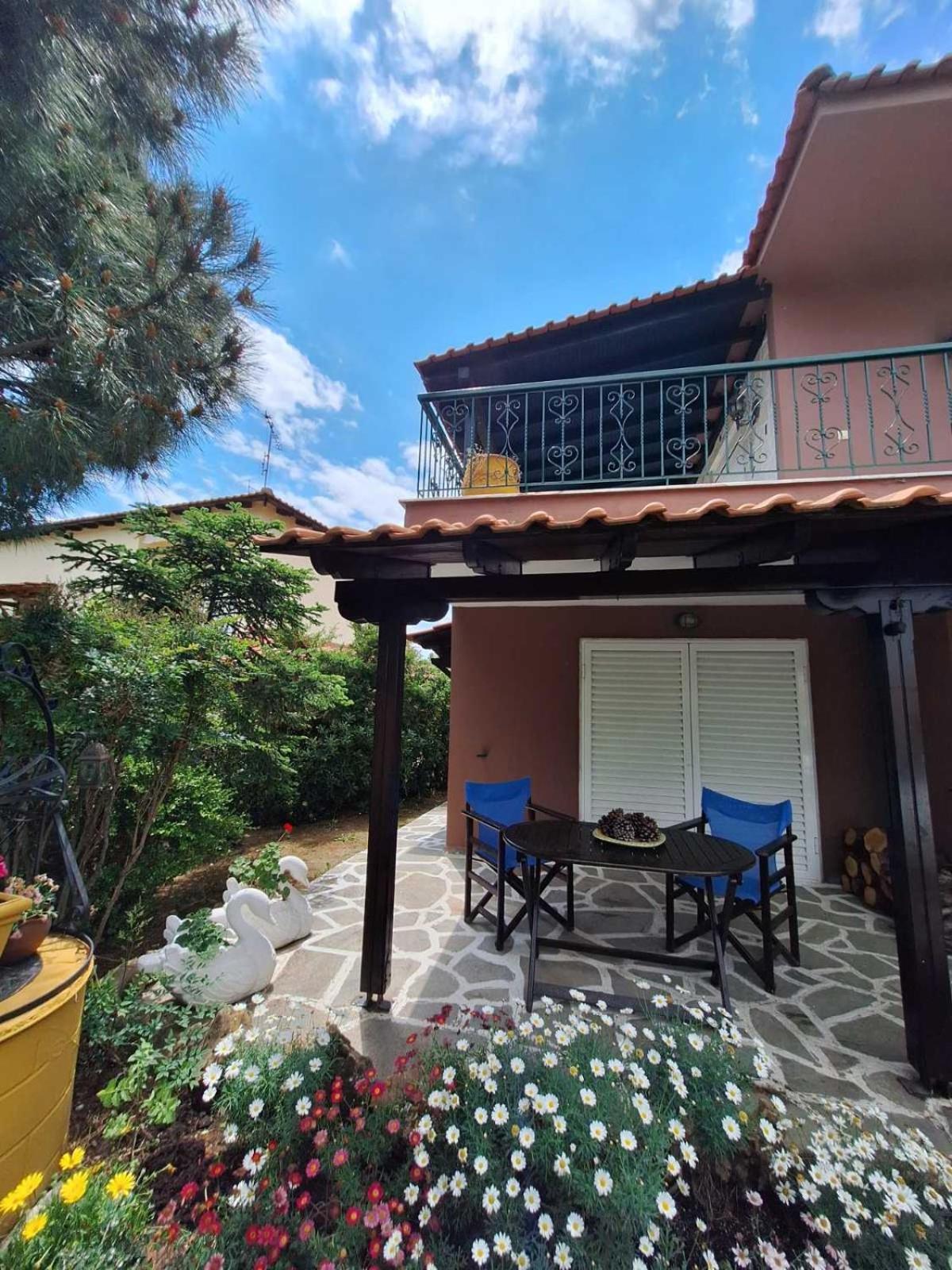 Roadhouse, Nilie Hospitality Mgmt Villa Flogita Exterior photo