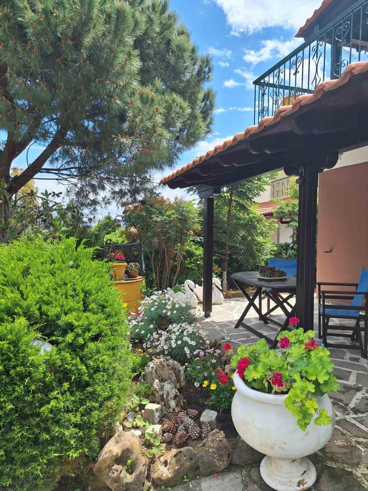 Roadhouse, Nilie Hospitality Mgmt Villa Flogita Exterior photo